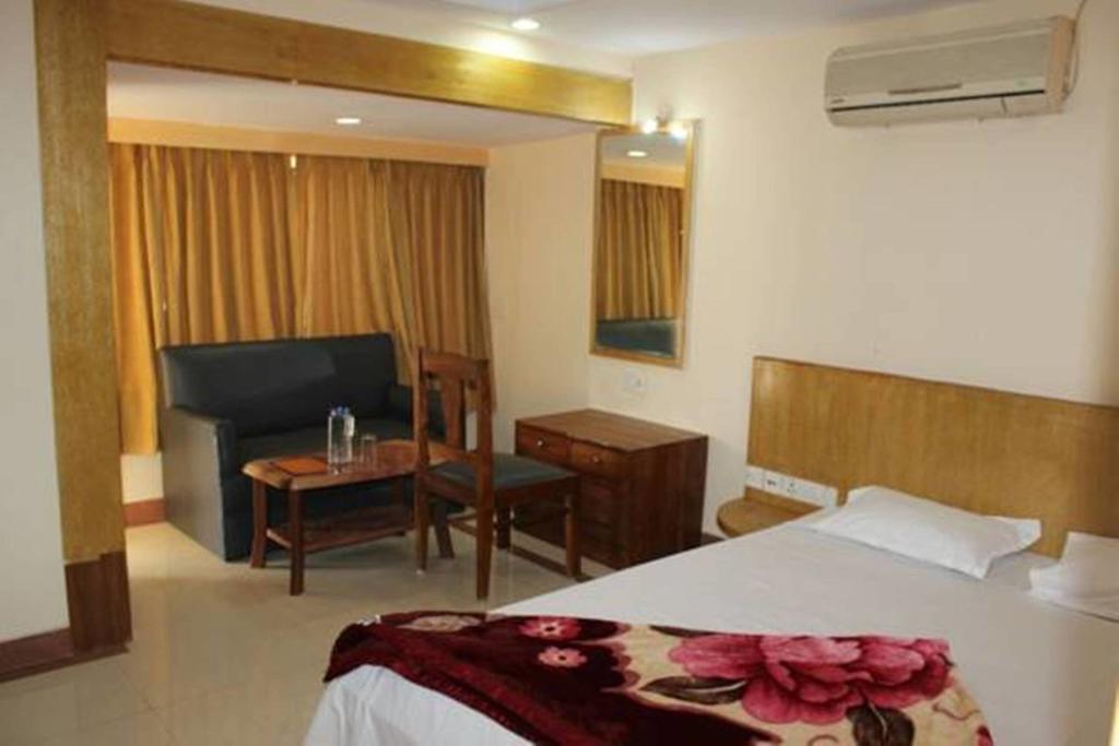 Hôtel Marina Beach House à Purî Extérieur photo