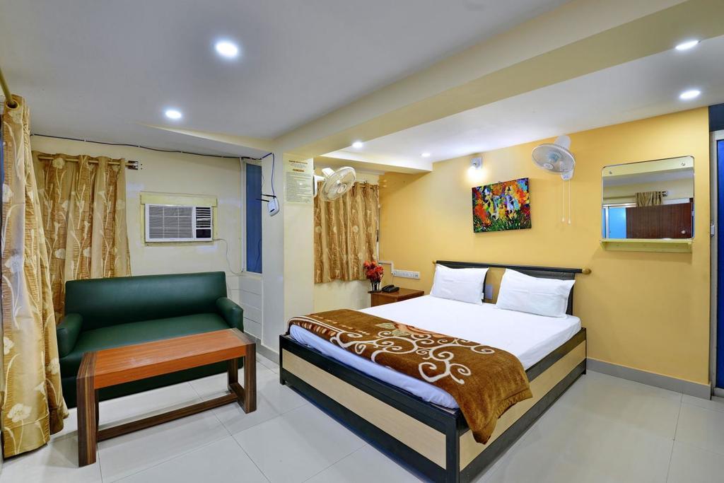 Hôtel Marina Beach House à Purî Extérieur photo