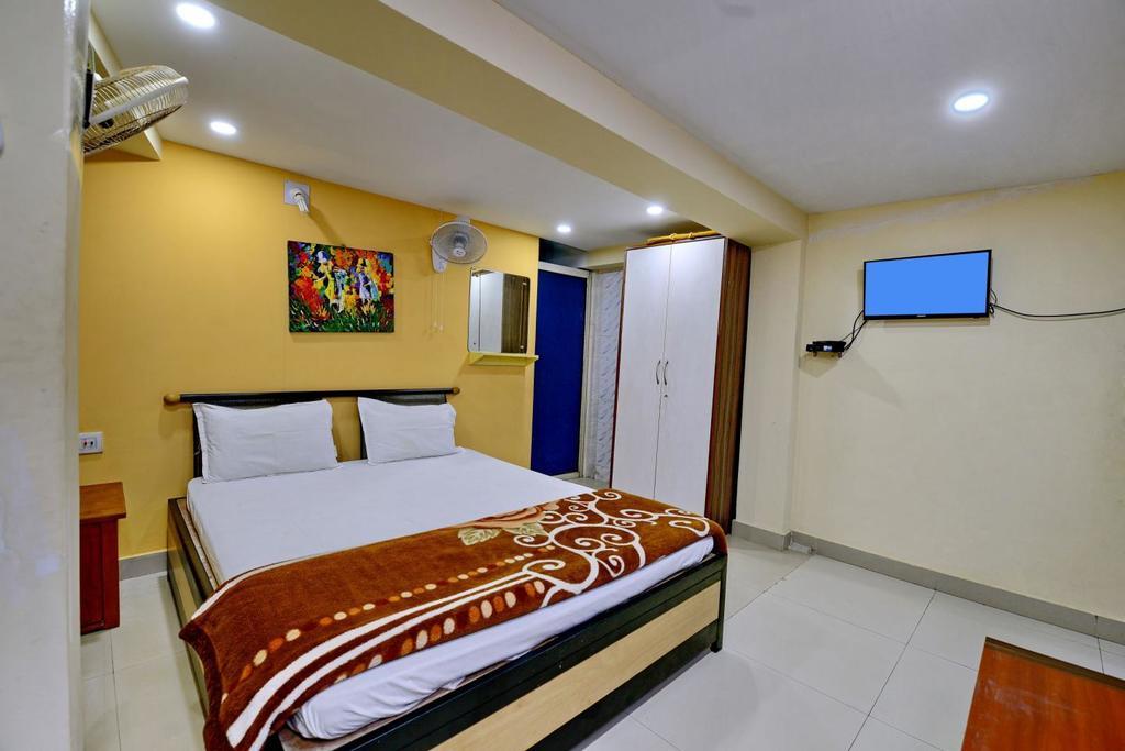 Hôtel Marina Beach House à Purî Extérieur photo